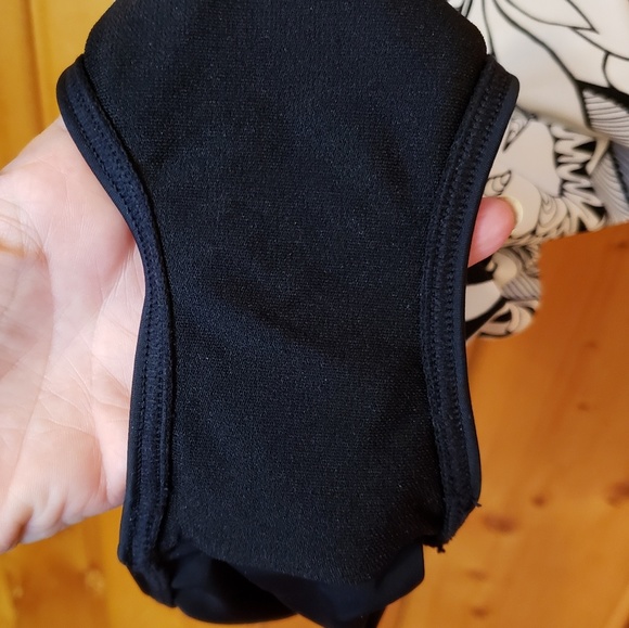 Christina One-piece Swimsuit - Picture 5 of 8